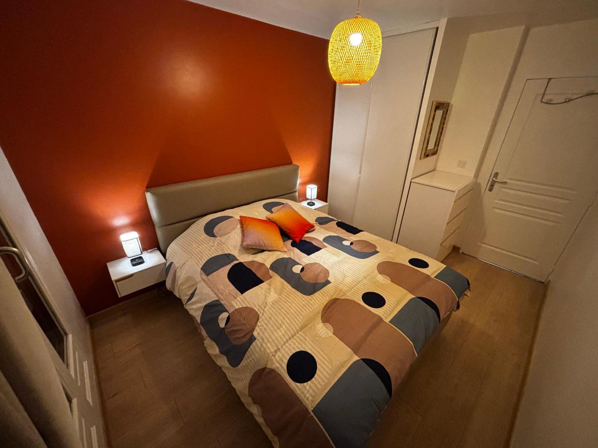 Appartement Avec Parking & Linge Inclus & Local Velos Blois Exterior foto